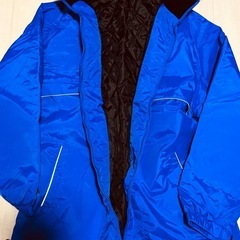 ⭐️新品キレイなブルーの防寒着⭐️ブルゾン⭐️フリーサイズ⭐️フード付き⭐️の画像