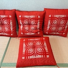 美品　お正月用　座布団4枚セットの画像