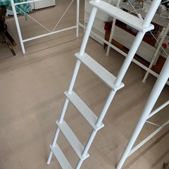 美原店 ニトリ スチールハイベッド セパタN シングルベッド ロフトベッド　ホワイトの画像