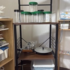 カラーボックス、レンジ台の画像