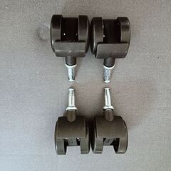 キャスター　４個セットの画像