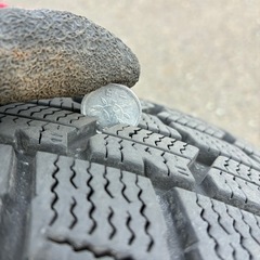 【不定期値下げ中】スタッドレス、155/65/R14の画像