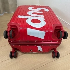 キャリーケースの画像