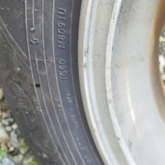 140/80 R13 スタッドレスタイヤ　　の画像