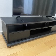 テレビスタンド（キャスター付）の画像