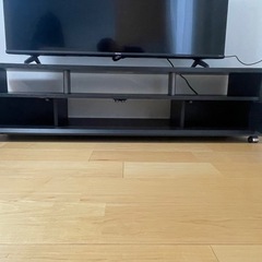 テレビスタンド（キャスター付）の画像
