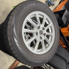 30系 アルファード ヴェルファイアに使用 スタットレスタイヤホイールセットの画像