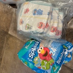 USAパンパース 70枚未開封おまけ付きの画像