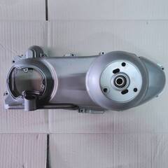 【倉庫整理】ベスパGTS250ie等 トランスミッションカバー バリエーターカバー ベルトケースカバー★東京/大田区の画像