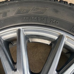 中古アルミホイール4本セットご要望あれば装着無料でいたします。ぜひ興味の方ご購入お待ちしております。の画像
