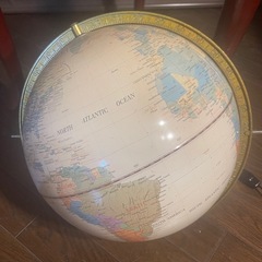 アンティーク地球儀（照明付）の画像