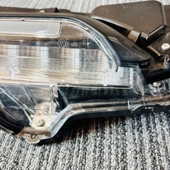 LED デイライト ウインカー 右 ヤリスクロス KOITO52-328 純正 デイタイムランニングライトの画像