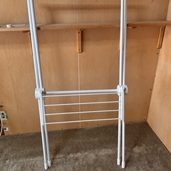 折りたたみ物干しの画像