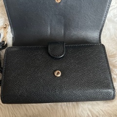 COACH 三つ折りミニショルダー財布の画像