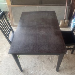 伸縮式ダイニングテーブル２人用〜の画像