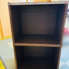 シンプルな二段カラーボックス｜まだまだ使えます。100円です。の画像