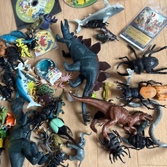 🪲🦕おもちゃまとめ売りの画像