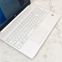 Windows11 第10世代CPU搭載 15.6型フルHD液晶 ★ HP Laptop 15s-fq1066TU Core i5-1035G1(1.2G/4C/8T) メモリ8GB SSD256GB(M.2)の画像
