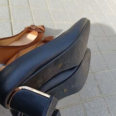 2足LLサイズパンプスの画像