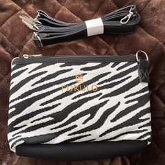FUKULO ゼブラ柄　ニットポシェットの画像
