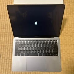 MacBook air  2019  値下げ不可の画像