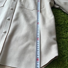 ■定価7990円❣️ZARA スエード風シャツジャケット　ベージュの画像