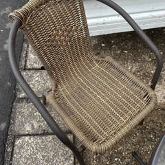 ガーデンテーブルセットの画像