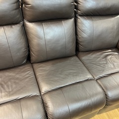 【トレファク神戸南店】ニトリ　3人掛け電動リクライニングソファー　ブラックです‼︎【取りに来られる方限定】の画像