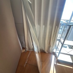 ノンフレーム　　スタンドミラーの画像