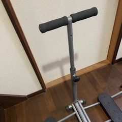 開脚エクササイズマシンの画像