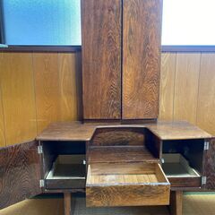 木製クラシックドレッサー三面鏡付きの画像