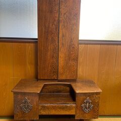 木製クラシックドレッサー三面鏡付きの画像