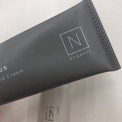 N organic   ハンドクリームと美容液2点セット　no.⑧-Dの画像