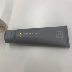 N organic   ハンドクリームと美容液2点セット　no.⑧-Dの画像