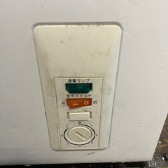 【タダでお譲りします】ハイアール　電気冷凍庫の画像