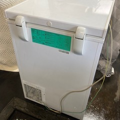 【タダでお譲りします】ハイアール　電気冷凍庫の画像