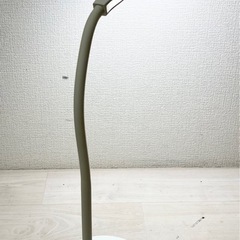 【中古品】NITORI ニトリ LED デスクライト 卓上 照明器具 3段階 調光 生活家電の画像