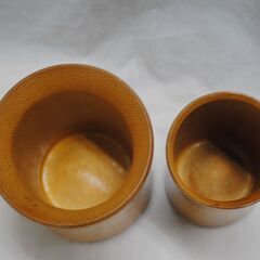 [1829] 竹細工 竹柄 湯呑み 大小2個セット カップ 9cm 8cmの画像