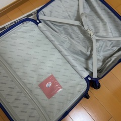 【女性限定】スーツケース　Mサイズの画像