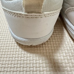 アシックス上履き15cmの画像