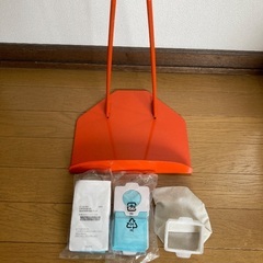 掃除機 Makita マキタ CL113FD 充電式クリーナー 動作確認済 専用アダプター付 紙パック交換式 スタンド付 10.8v コードレス スティッククリーナーの画像