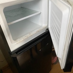 【本日引き取り限定・無料】冷蔵庫 動作OK カビありの画像
