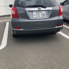 フィット　シャトル　ハイブリッド　8万キロ　23年の画像