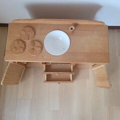 Toddleトッドルの木製キッチンの画像