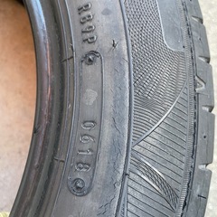 ジャンク扱い　14インチタイヤ4本　175/65R14の画像