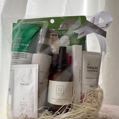 無印 CICA ミノン KATE　化粧品の画像