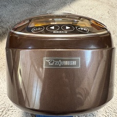 ZOJIRUSHI 象印炊飯器　NP-ZA10　の画像