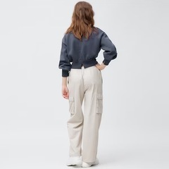 GU コーデュロイパンツの画像