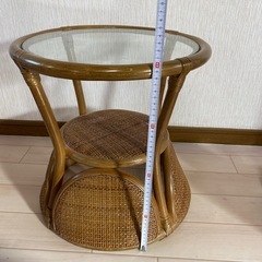 中古 ラタンテーブル 高さ40㎝　サイドテーブル 丸テーブル 昭和レトロ ガラステーブルの画像