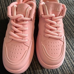 スニーカーの画像